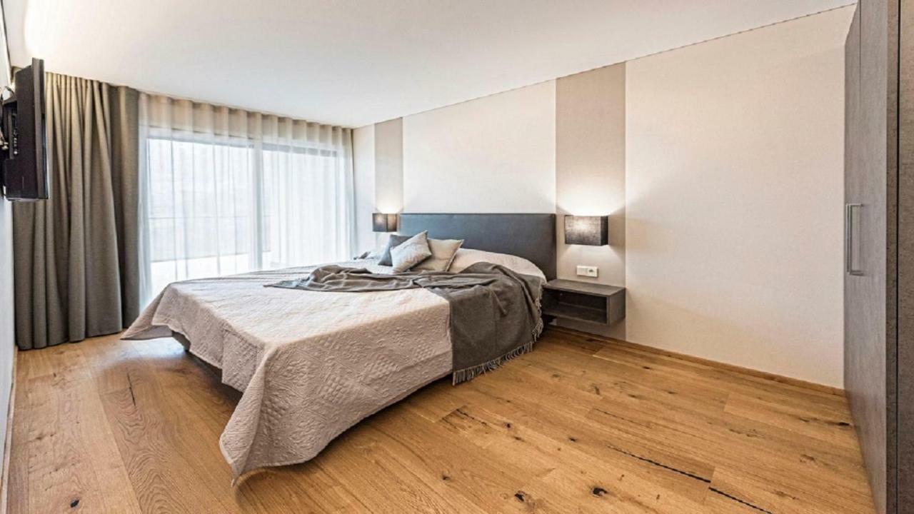 Penthouse Skygarden Apartamento Schenna Exterior foto