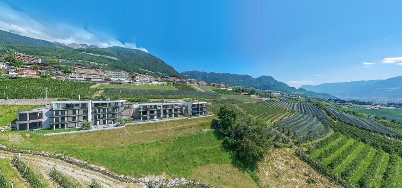 Penthouse Skygarden Apartamento Schenna Exterior foto